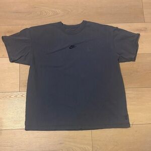 Nike Men's Dark Blue Gray Short Sleeve Tee